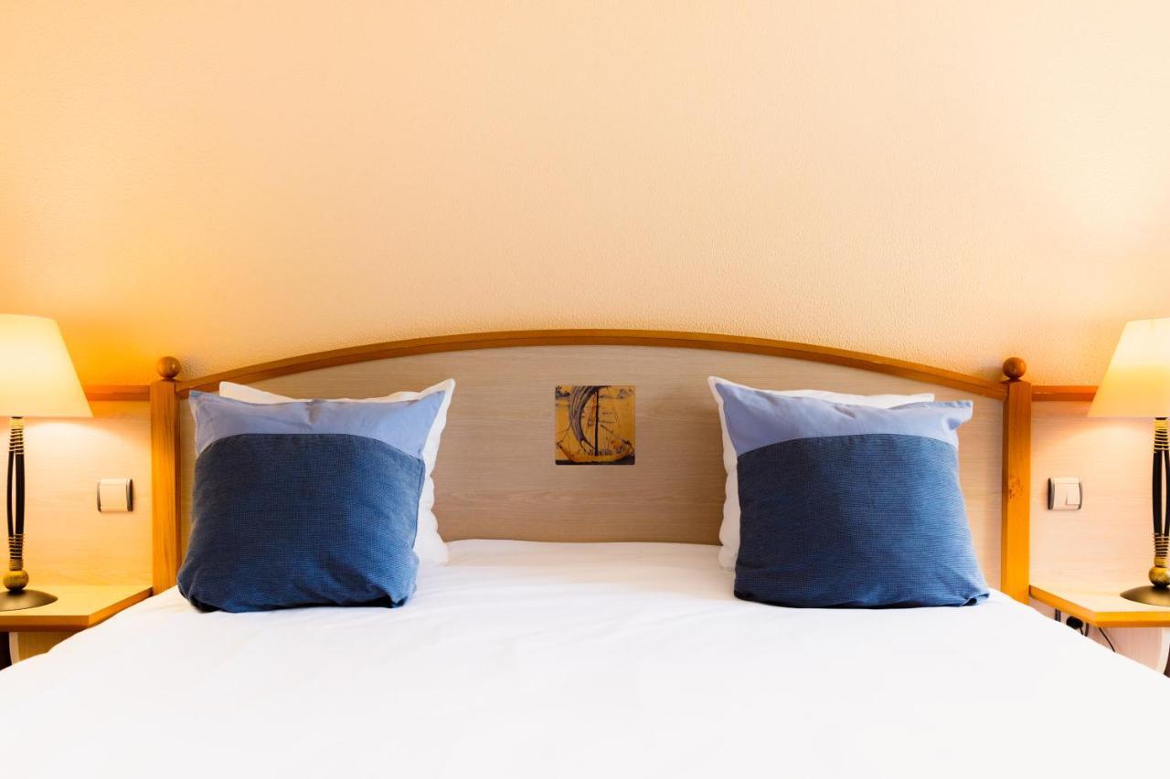 Mercure Nevers Pont De Loire Bagian luar foto